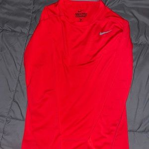 Men’s Nike dri-fit long sleeve